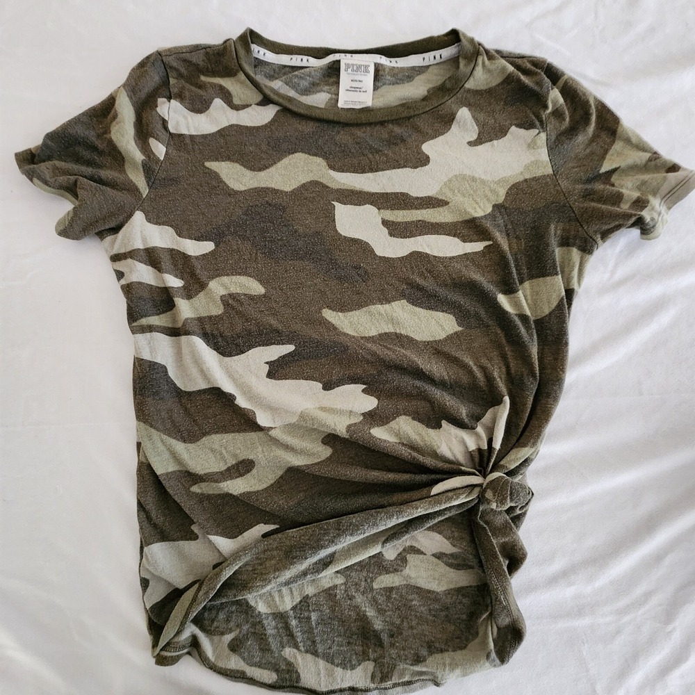 Victoria's Secret Pink Green Camouflage Pajama Top Women's M
